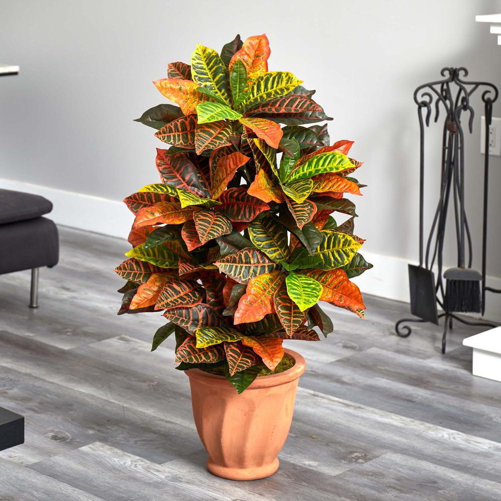 40in. Croton Artificial Plant in Terracotta Planter (Real Touch). Picture 4