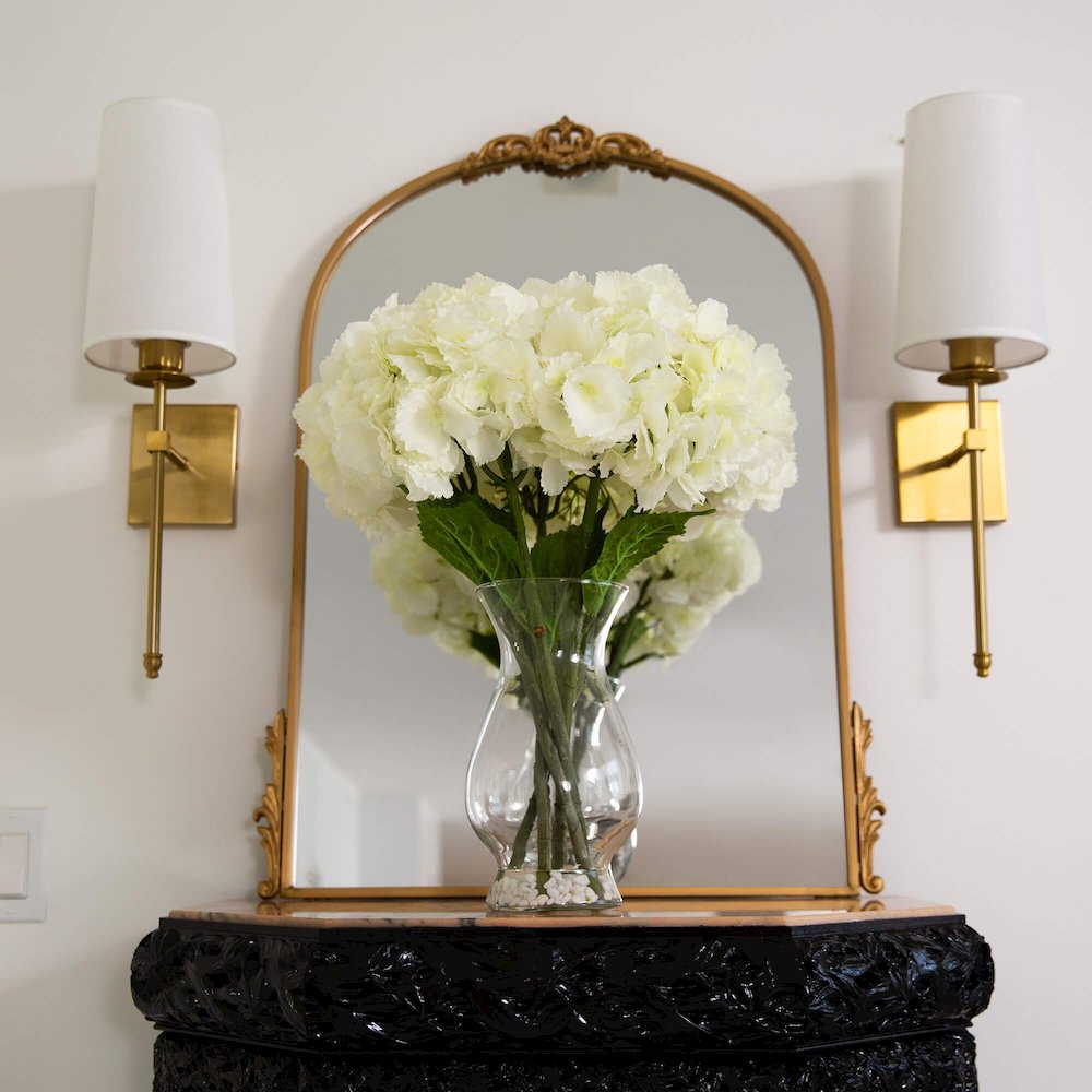 20in. Artificial Hydrangea Arrangement in Glass Vase. Picture 4