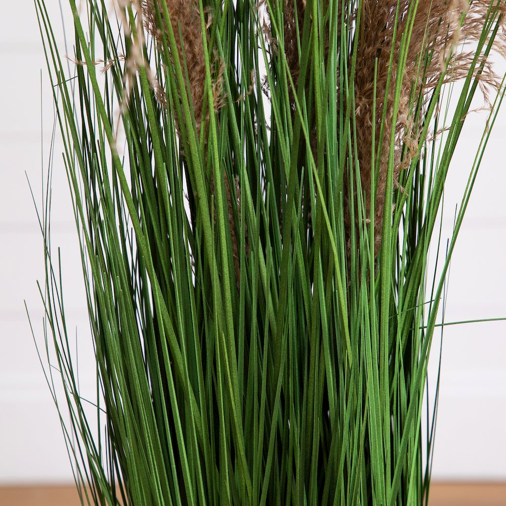 4ft. Artificial Pampas Grass. Picture 4