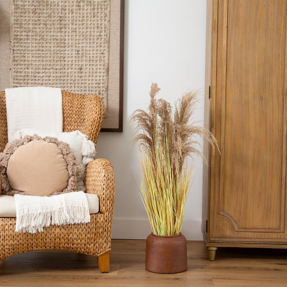 4ft. Artificial Pampas Grass. Picture 5