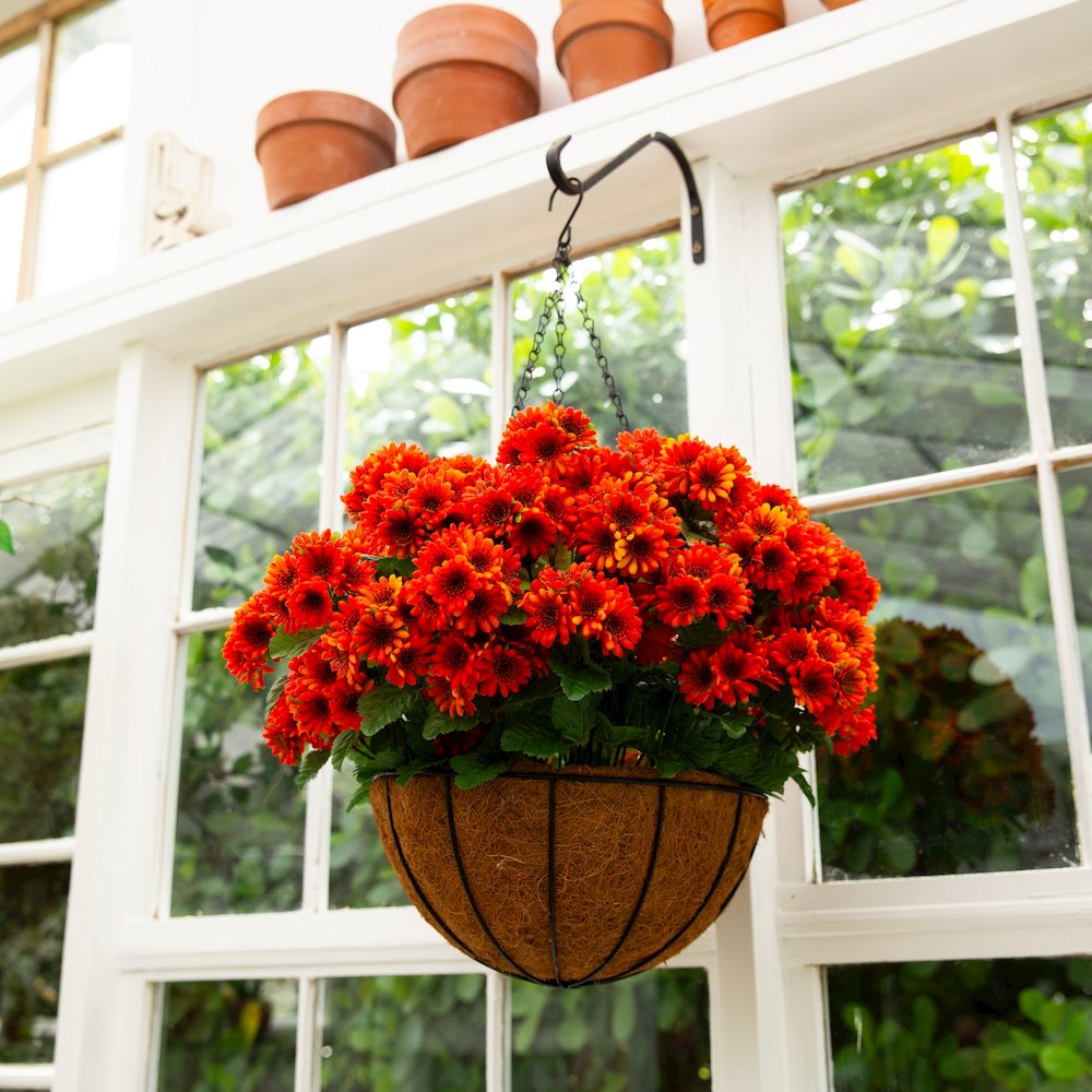 24in. UV Resistant Artificial Chrysanthemum Hanging Basket (Indoor/Outdoor). Picture 5