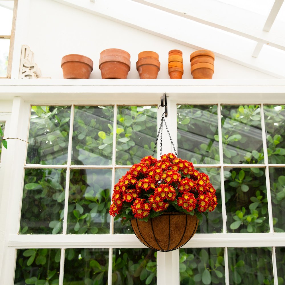 24in. UV Resistant Artificial Chrysanthemum Hanging Basket (Indoor/Outdoor). Picture 5
