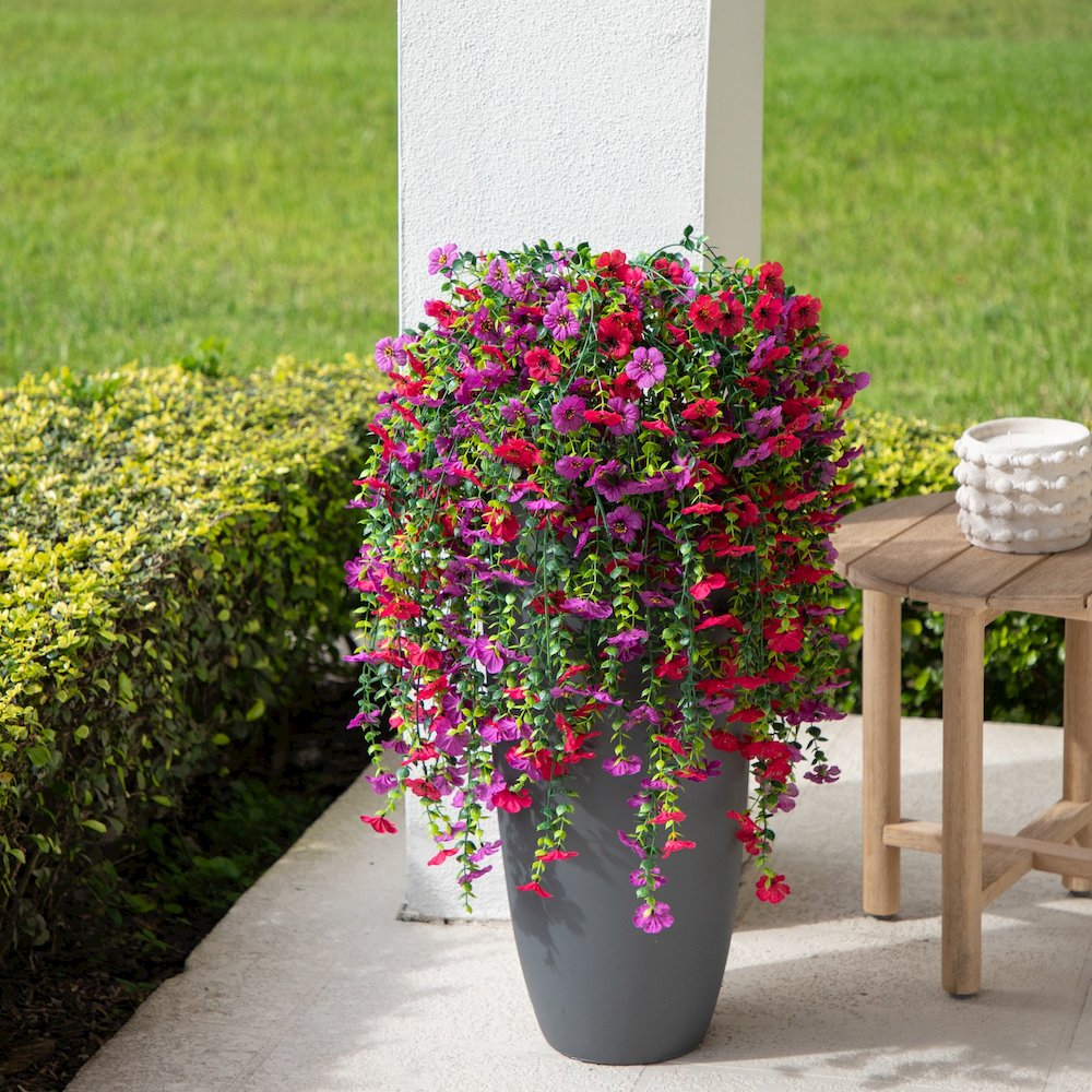 30in. UV Resistant Artificial Daisy Hanging Plant (Indoor/Outdoor) - Set of 6. Picture 6