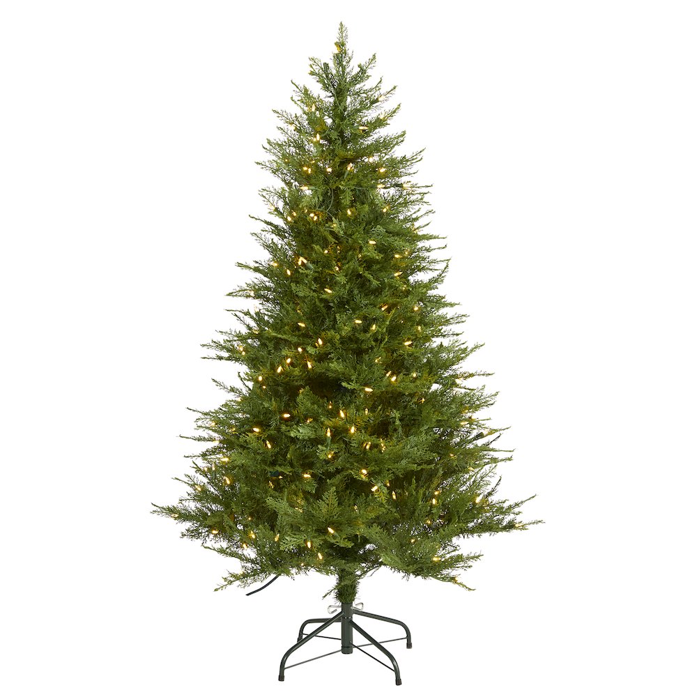 5ft. Wisconsin Fir Artificial Christmas Tree with 250 Warm White LED Lights. Picture 1