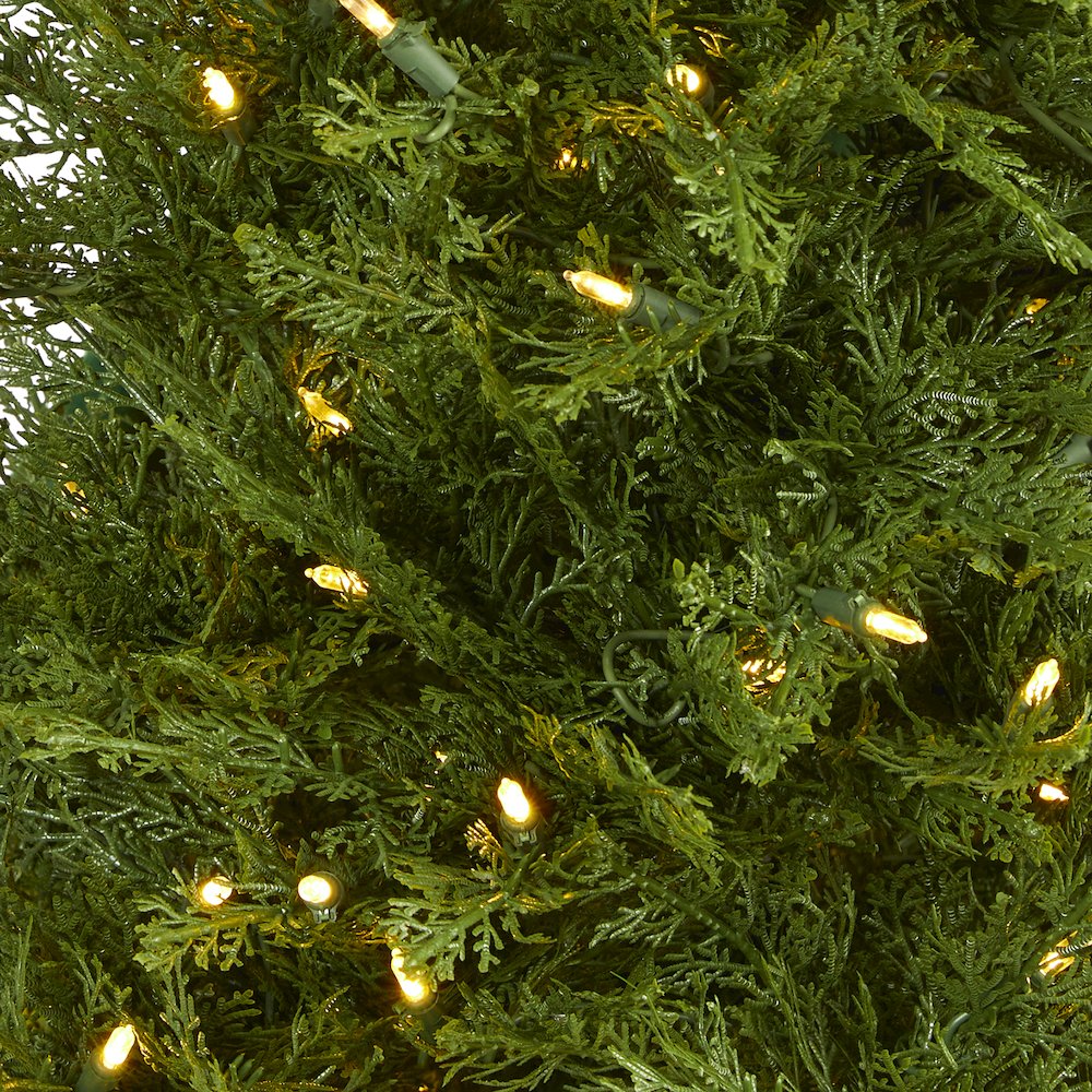5ft. Wisconsin Fir Artificial Christmas Tree with 250 Warm White LED Lights. Picture 3