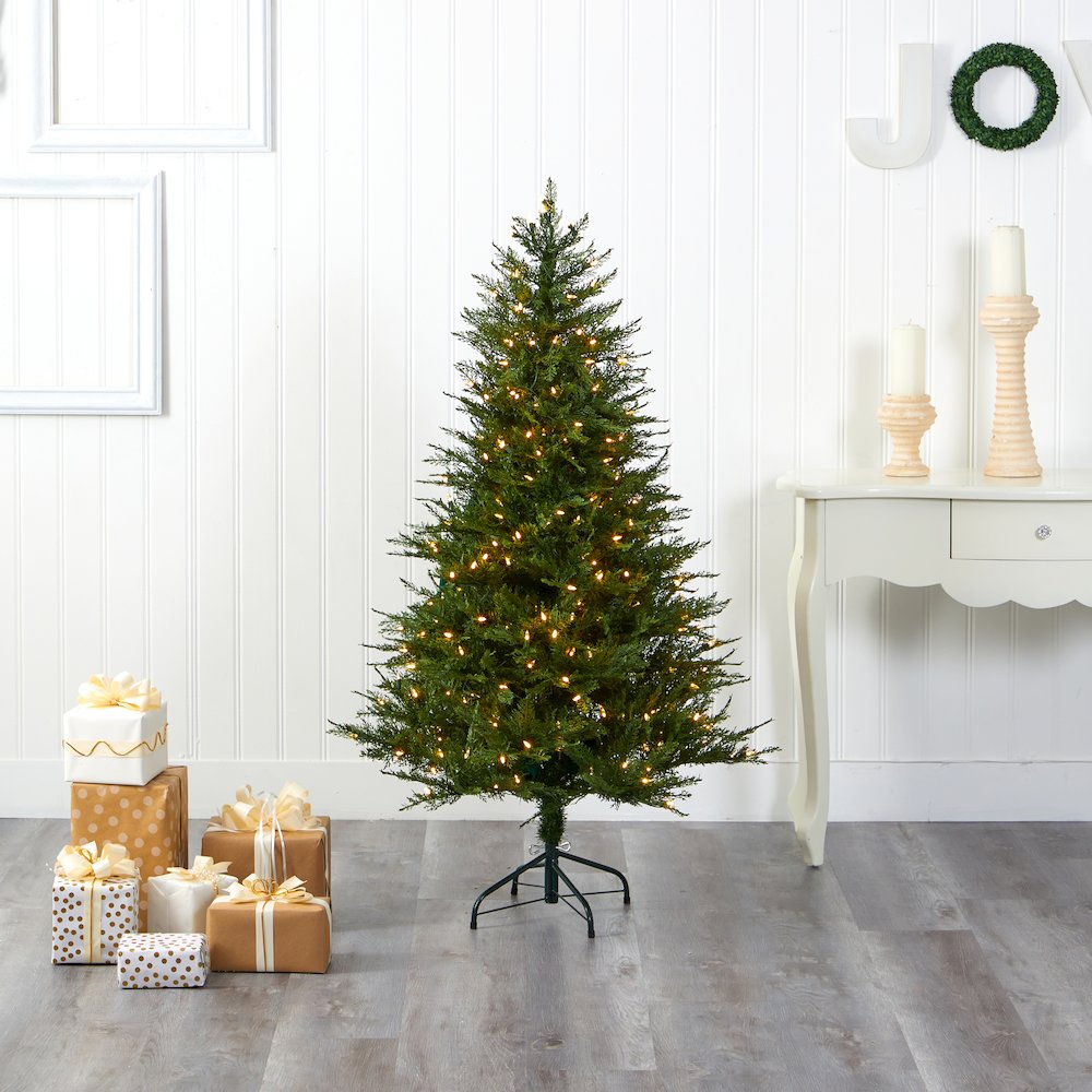 5ft. Wisconsin Fir Artificial Christmas Tree with 250 Warm White LED Lights. Picture 5