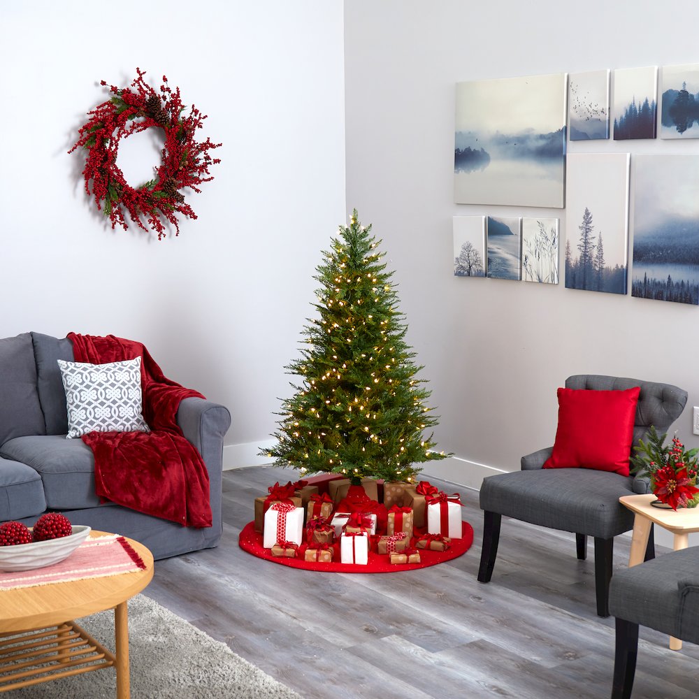 5ft. Wisconsin Fir Artificial Christmas Tree with 250 Warm White LED Lights. Picture 6