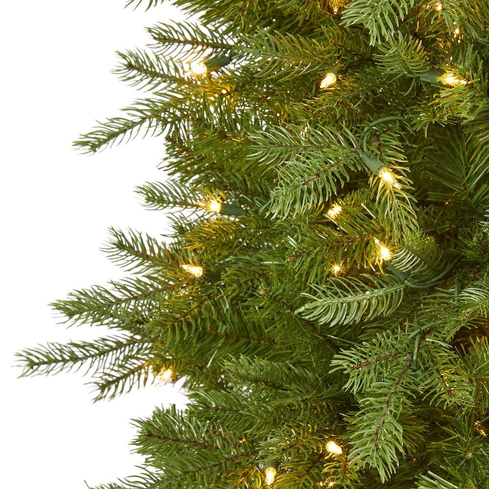 6ft. Vienna Fir Artificial Christmas Tree with 400 Warm White Lights. Picture 3