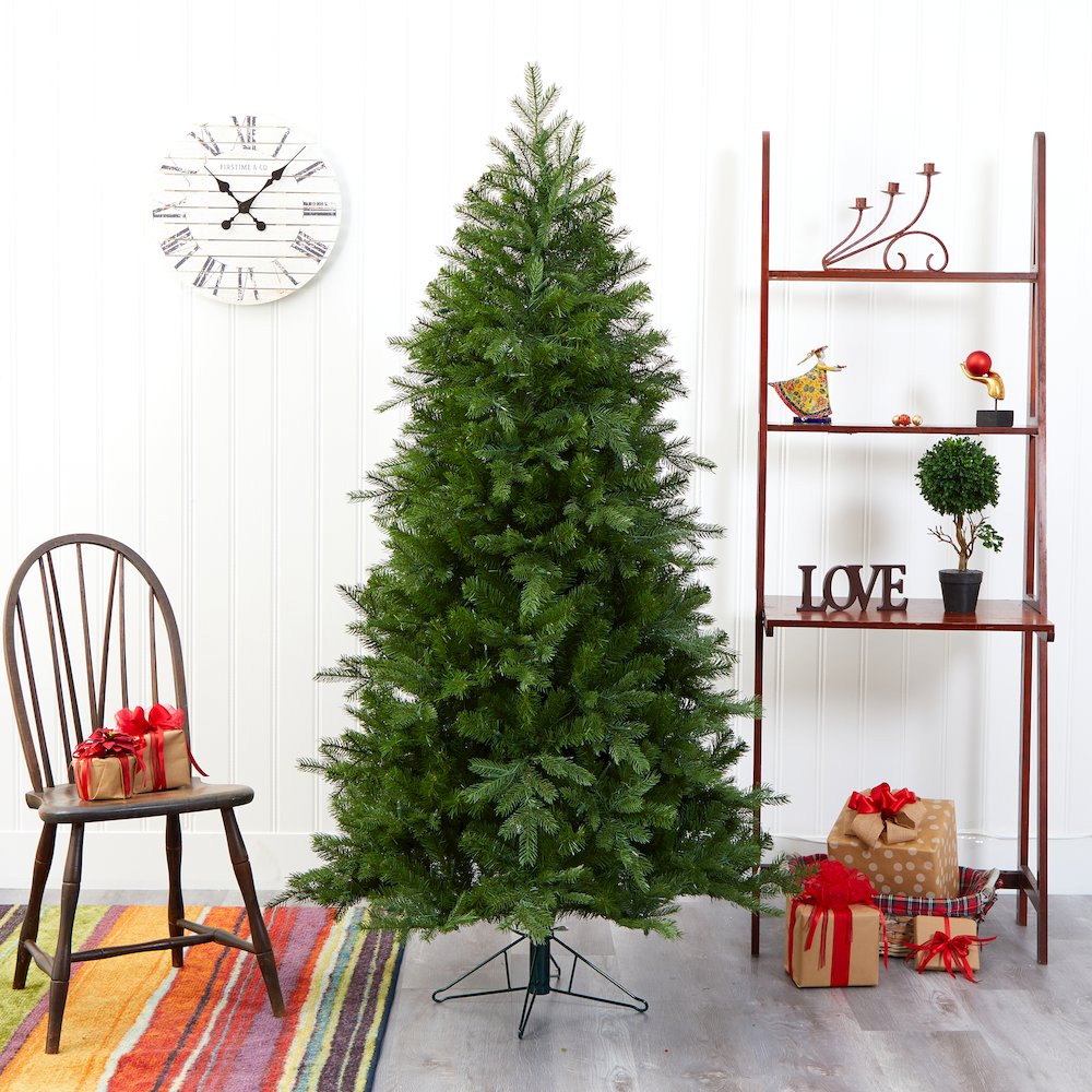 6ft. Vienna Fir Artificial Christmas Tree with 400 Warm White Lights. Picture 7