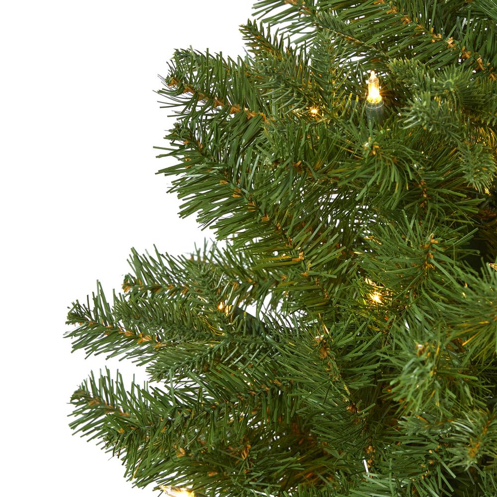5ft. Vancouver Spruce Artificial Christmas Tree. Picture 4