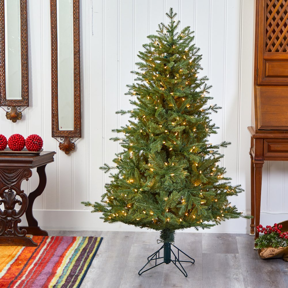 5ft. New Hampshire Spruce Artificial Christmas Tree with 300 Warm White Lights. Picture 6