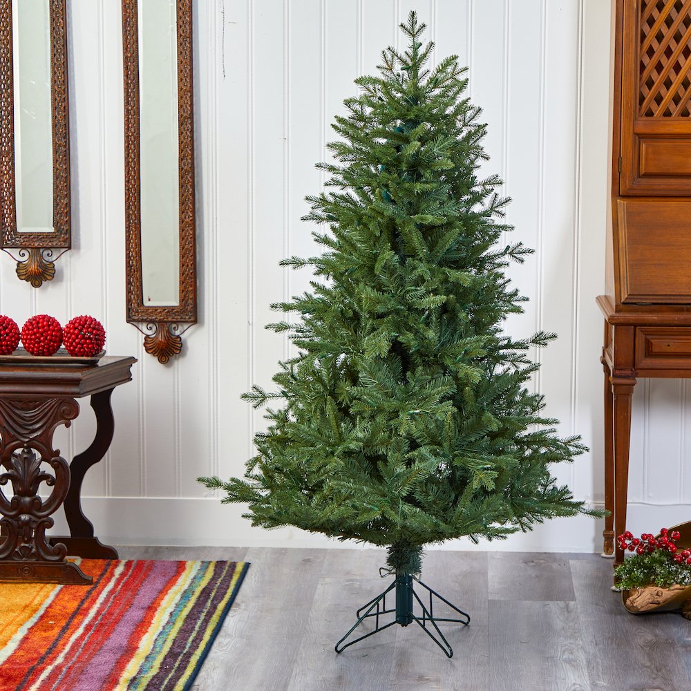 5ft. New Hampshire Spruce Artificial Christmas Tree with 300 Warm White Lights. Picture 7