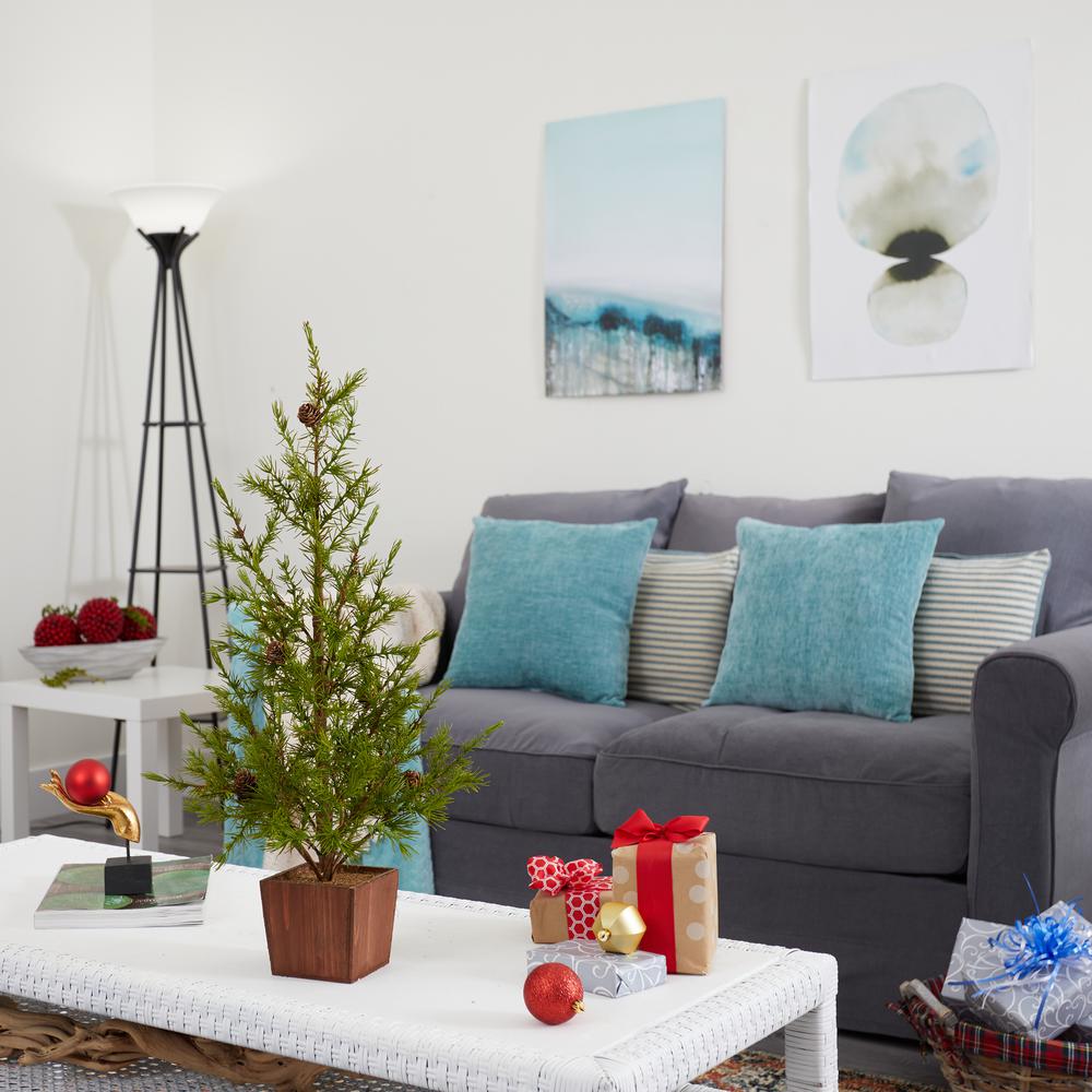 28in. Alpine Natural Look Artificial Christmas Tree in Wood Planter with Pine Cones. Picture 2