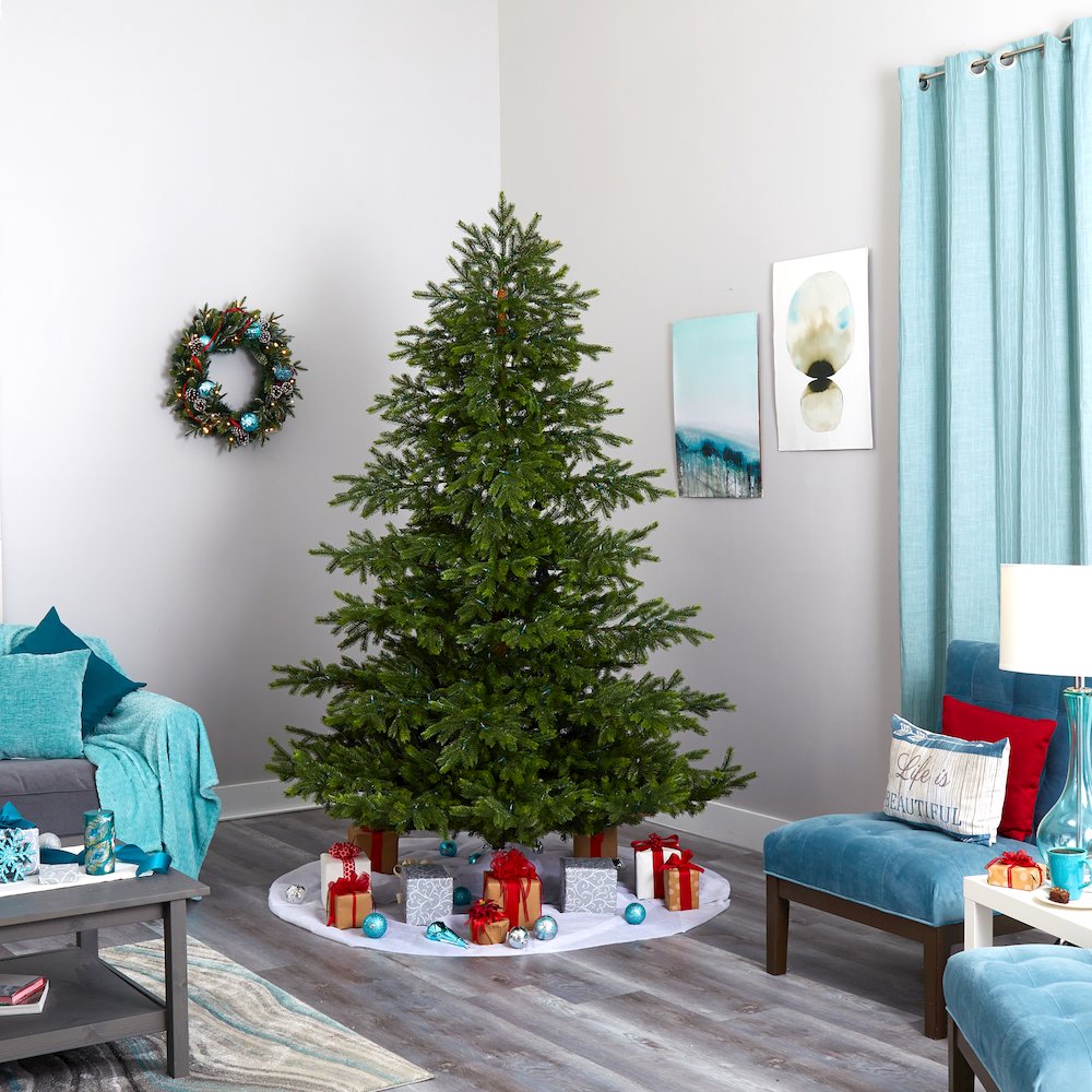 7.5ft. South Carolina Spruce Real Touch Christmas Tree with 650 Warm LED Lights. Picture 8