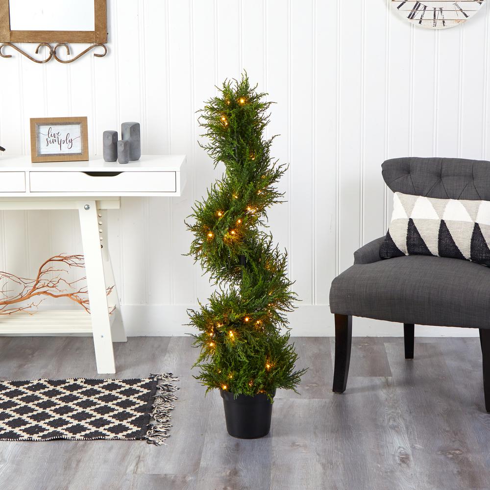 45in. Spiral Cypress Artificial Tree with 80 Clear LED Lights (Indoor/Outdoor). Picture 6
