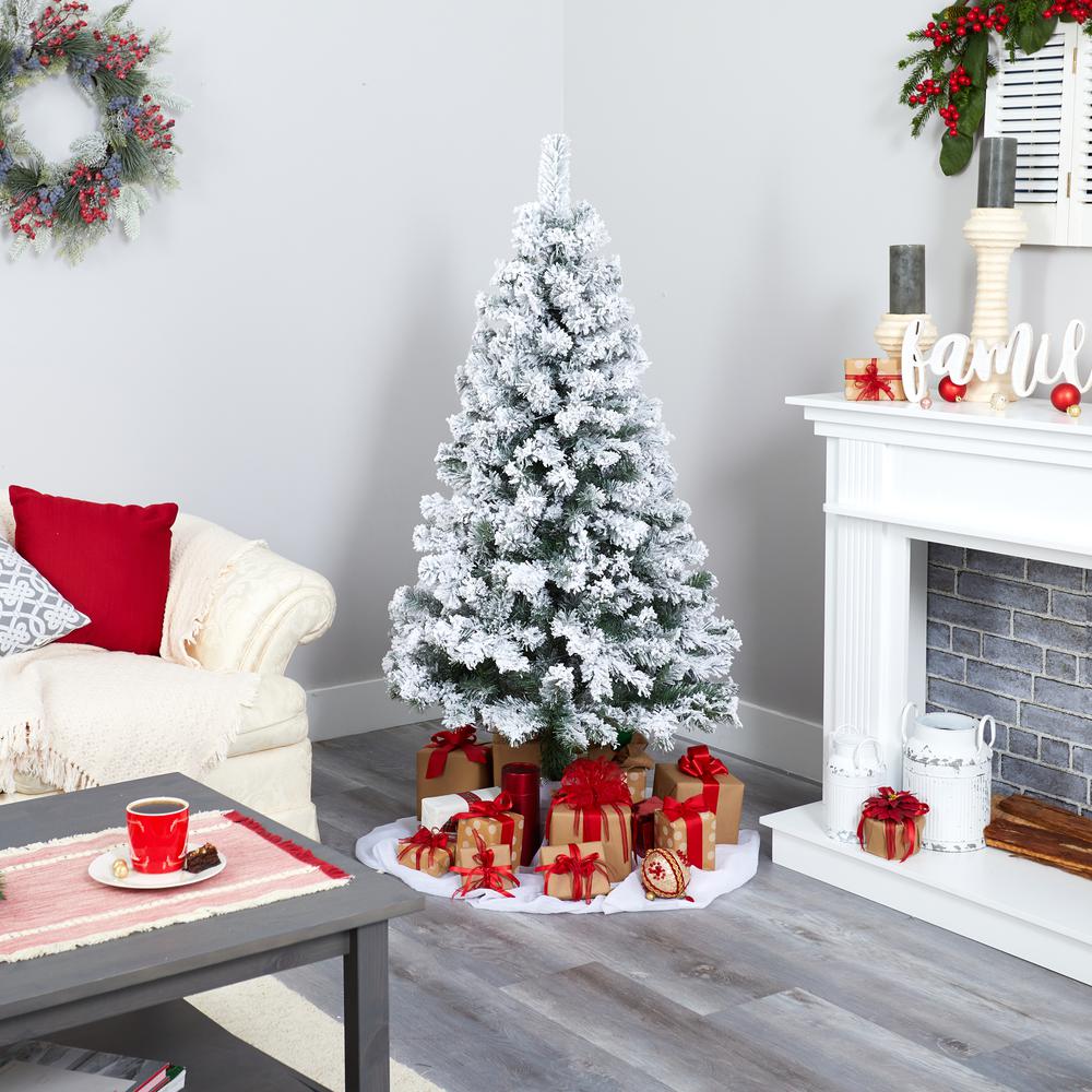 5ft. Flocked West Virginia Fir Artificial Christmas Tree. Picture 6