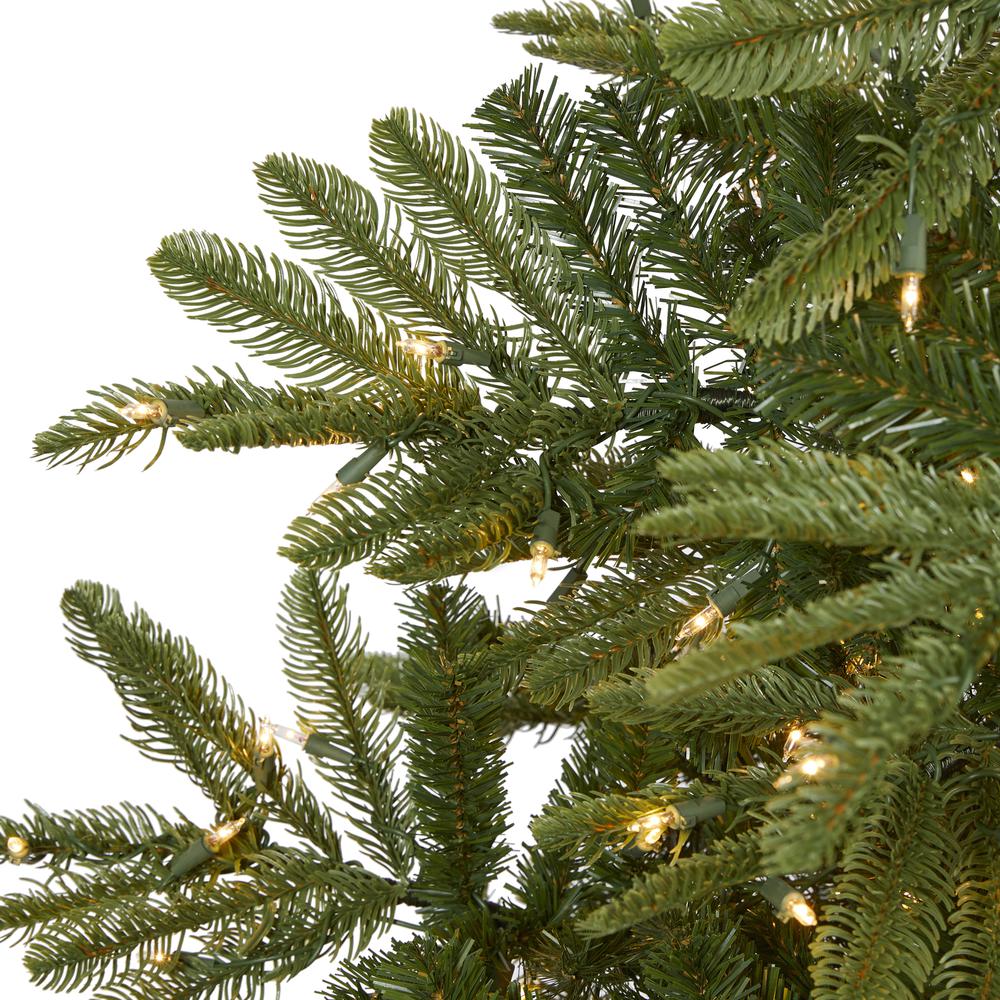 7.5ft. Layered Washington Spruce Artificial Christmas Tree. Picture 4