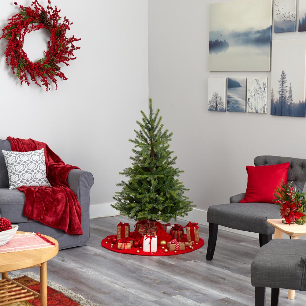4ft. North Carolina Spruce Artificial Christmas Tree with 100 Clear Lights and 207 Bendable Branches. Picture 6