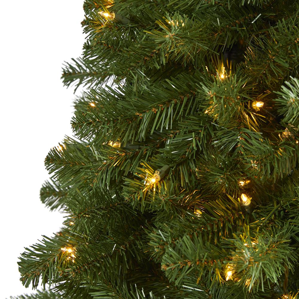7.Virginia Fir Artificial Christmas Tree with 450 Clear Lights. Picture 4