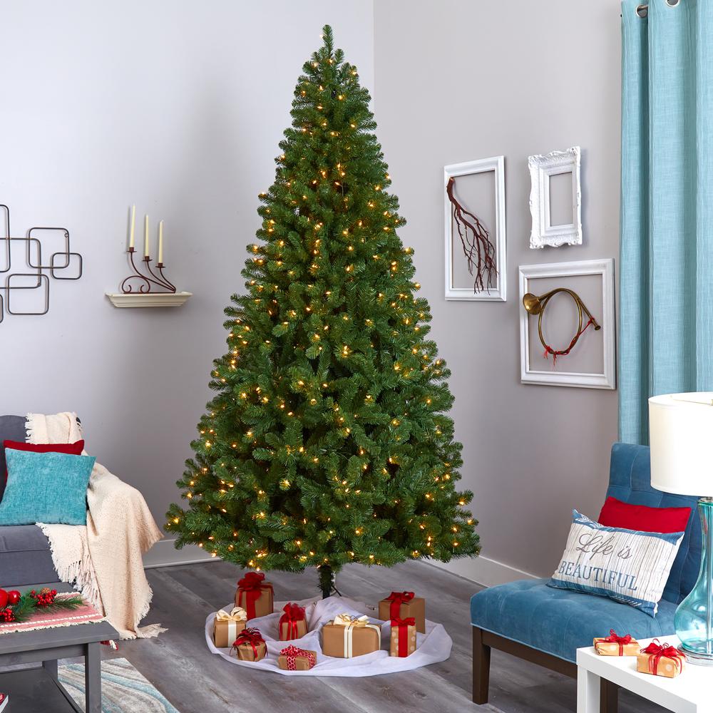 9ft. Virginia Fir Artificial Christmas Tree with 600 Clear Lights. Picture 6