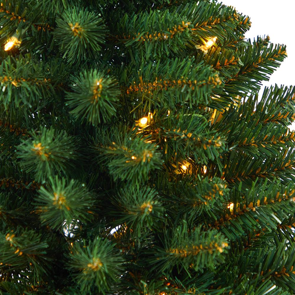 Northern Rocky Spruce Artificial Christmas Tree with 50 Clear Lights. Picture 4