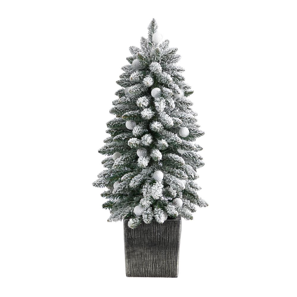 Flocked Highland Fir Artificial Christmas Tree with 127 Bendable Branches. Picture 3