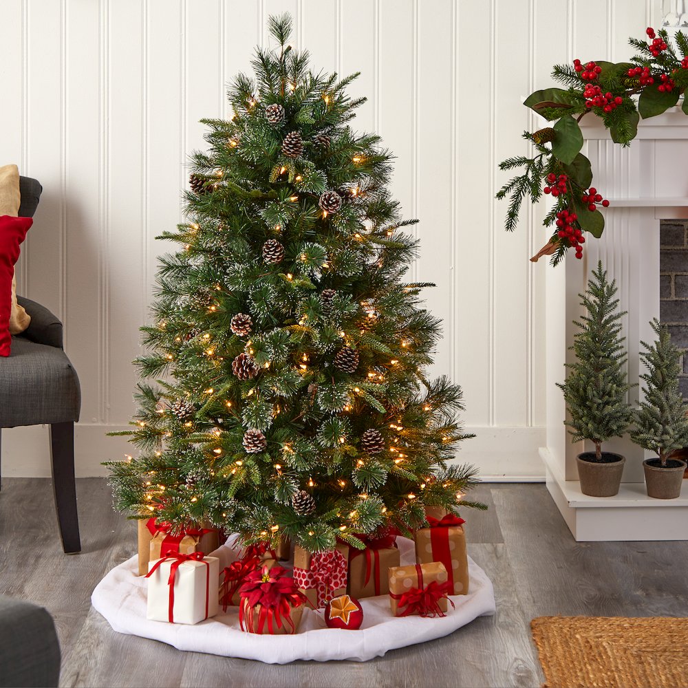 5ft. Snowed Tipped Clermont Mixed Pine Christmas Tree with 250 Clear Lights. Picture 7
