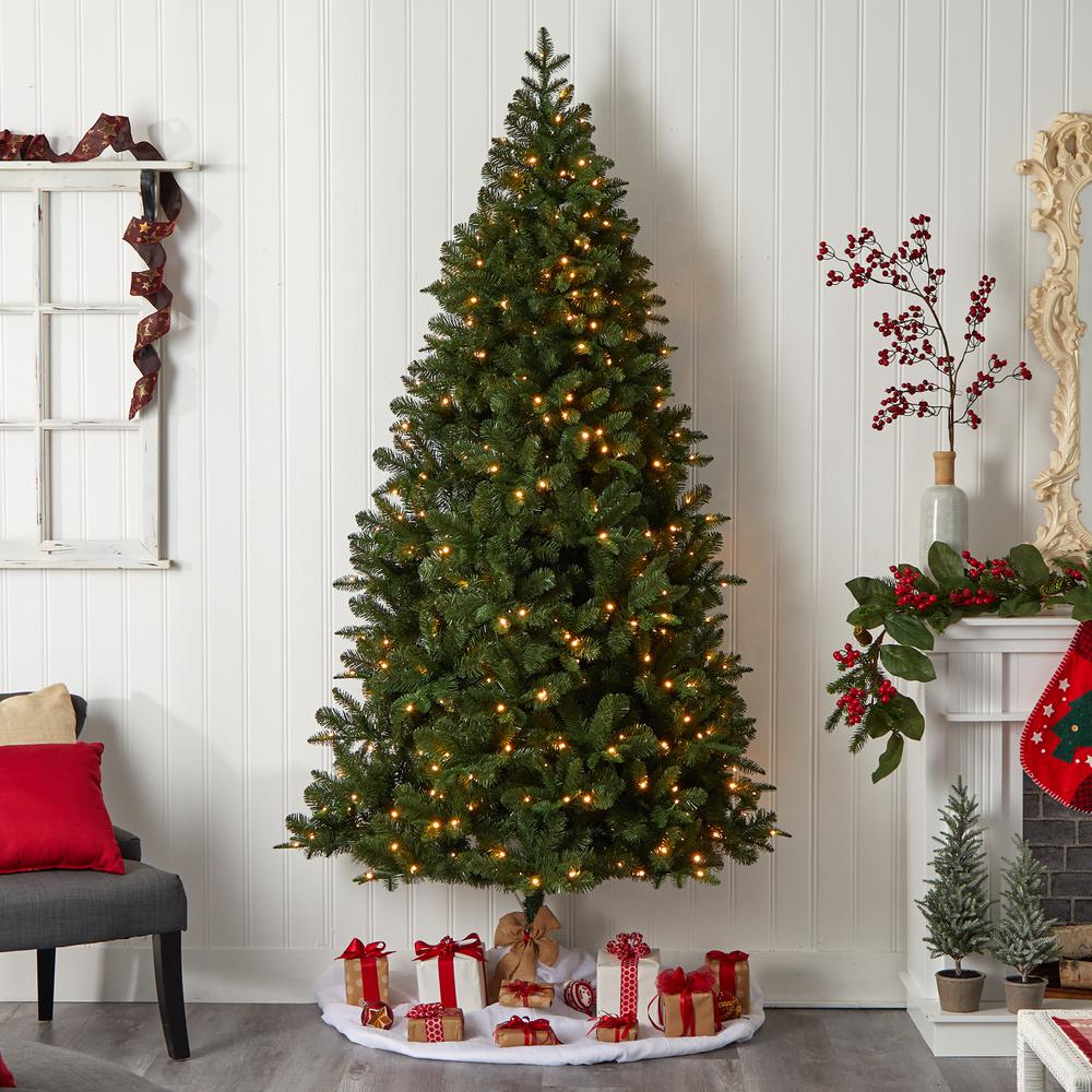 Grand Teton Spruce Flat Back Artificial Christmas Tree. Picture 9
