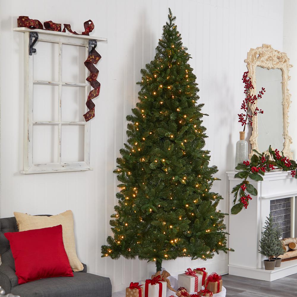 Grand Teton Spruce Flat Back Artificial Christmas Tree. Picture 10