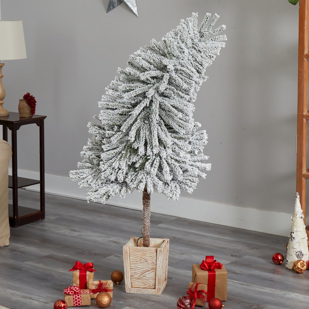 5ft. Winter Flocked Leaning Christmas Tree Pre-Lit with 150 LEDs in Planter. Picture 10