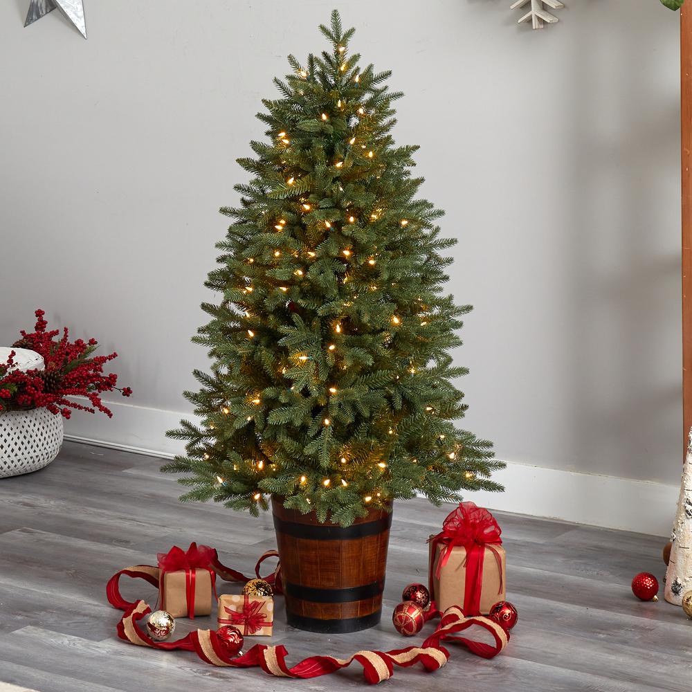 Colorado Aspen Pre-Lit Artificial Porch Christmas Tree with 200 LED lights. Picture 7