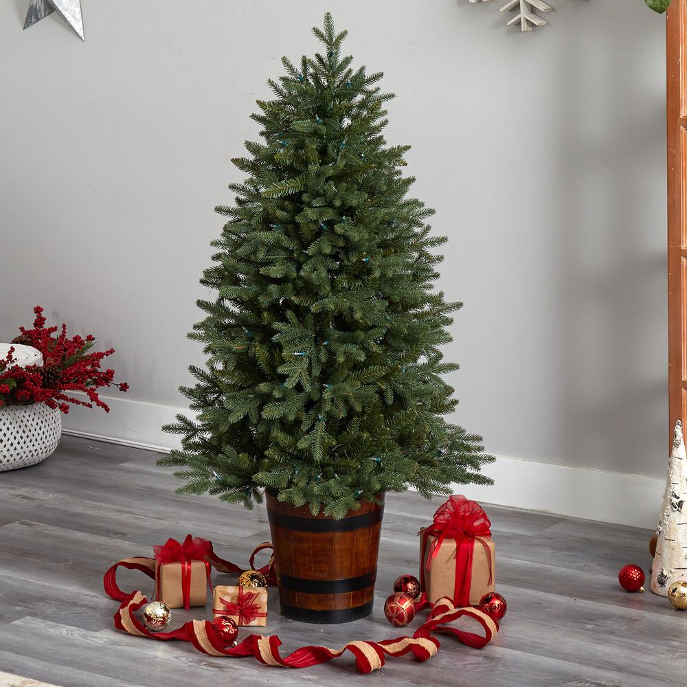 Colorado Aspen Pre-Lit Artificial Porch Christmas Tree with 200 LED lights. Picture 8