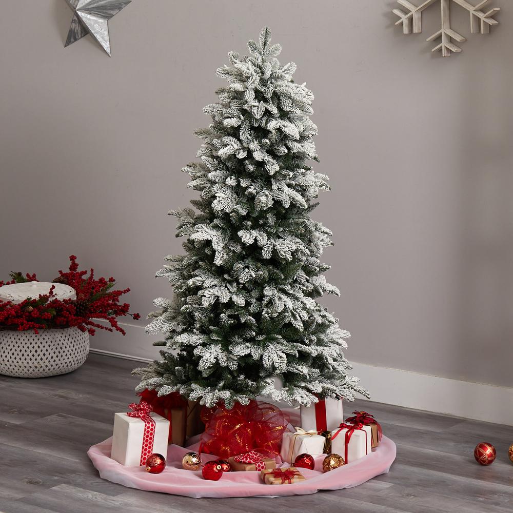 5ft. Flocked North Carolina Fir Artificial Christmas Tree with 350 Warm White Lights and 1247 Bendable Branches. Picture 7