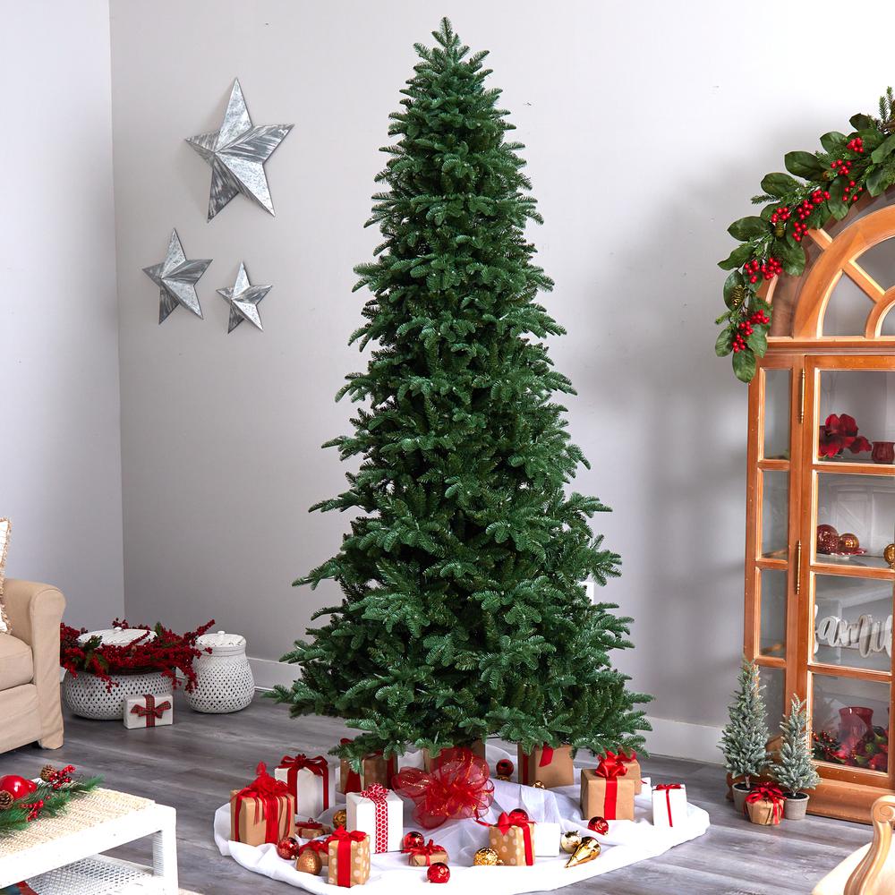 South Carolina Fir Artificial Christmas Tree with 750 Clear LED Lights. Picture 8