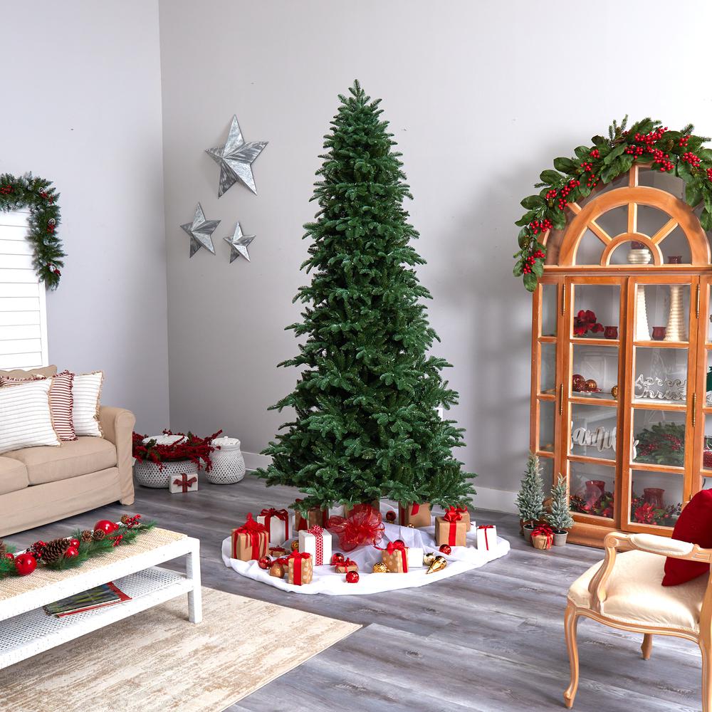 South Carolina Fir Artificial Christmas Tree with 750 Clear LED Lights. Picture 10