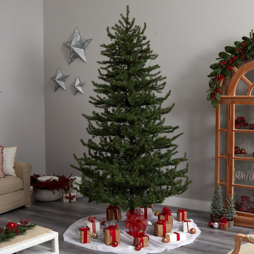 9ft. Vancouver Mountain Pine Artificial Christmas Tree with 750 Clear Lights. Picture 8