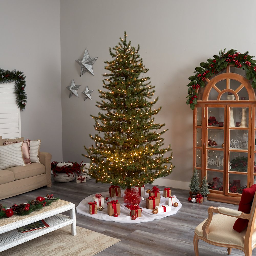 9ft. Vancouver Mountain Pine Artificial Christmas Tree with 750 Clear Lights. Picture 9