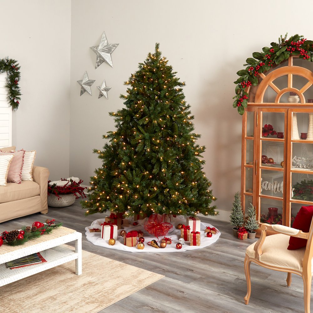 8ft. Wyoming Mixed Pine Artificial Christmas Tree with 650 Clear Lights. Picture 9