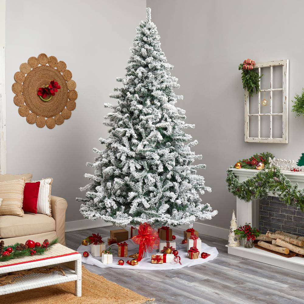Flocked Rock Springs Spruce Christmas Tree with 800 LED Lights. Picture 10