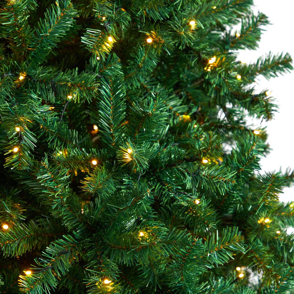 Northern Tip Artificial Christmas Tree with 800 Clear LED Lights. Picture 4