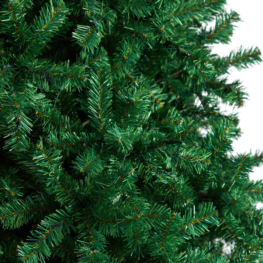 Northern Tip Artificial Christmas Tree with 800 Clear LED Lights. Picture 5