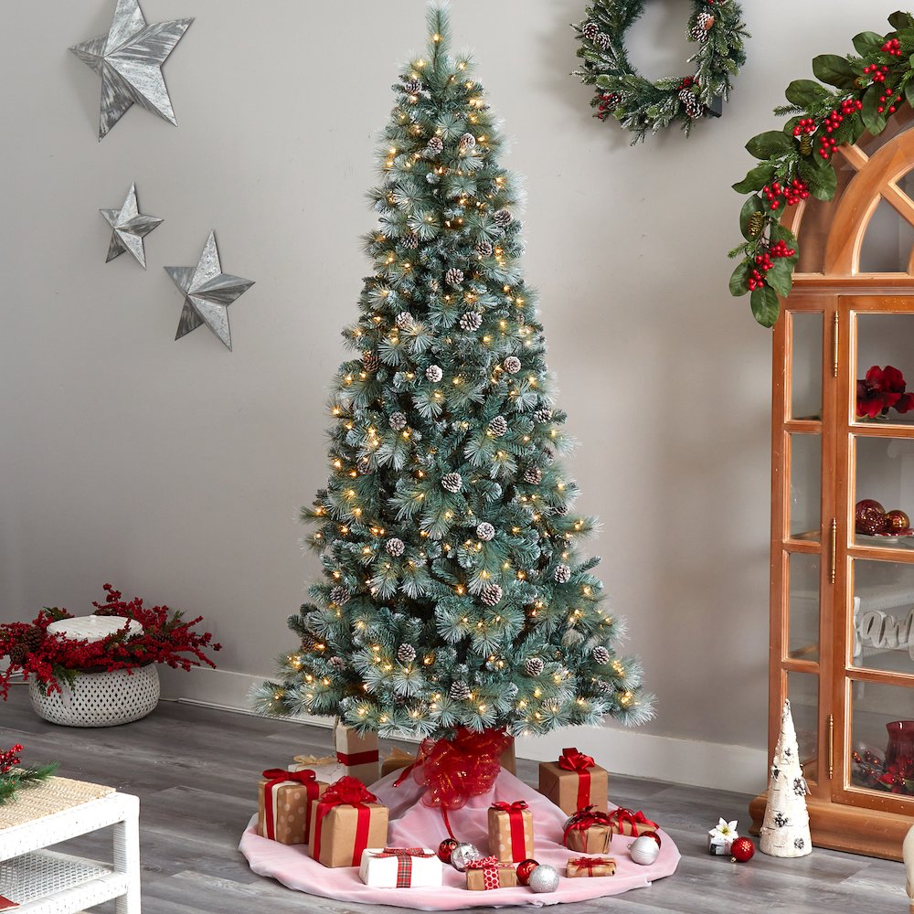 8ft. Frosted BC Mountain Pine Christmas Tree with 500 Clear Lights. Picture 7