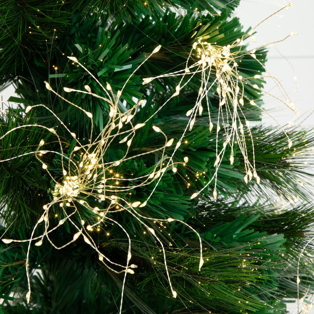 Pre-Lit Fiber Optic Artificial Christmas Tree with 146 Warm White LED Lights. Picture 3