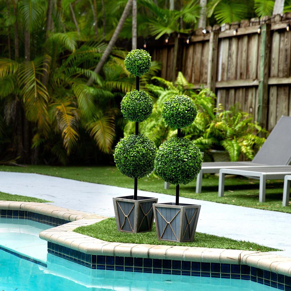 Ball Boxwood Topiary with LED Lights in Decorative Planter (Indoor/Outdoor). Picture 5