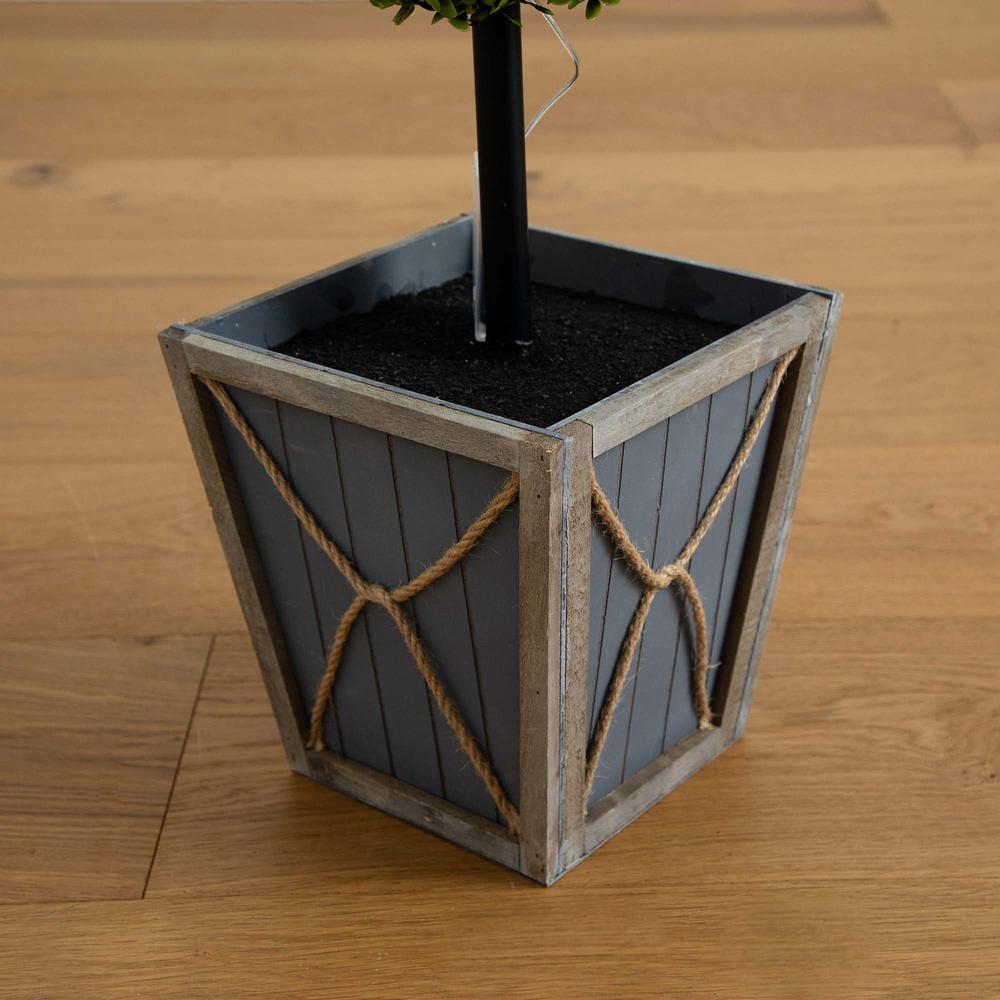 Ball Boxwood Topiary with LED Lights in Decorative Planter (Indoor/Outdoor). Picture 4
