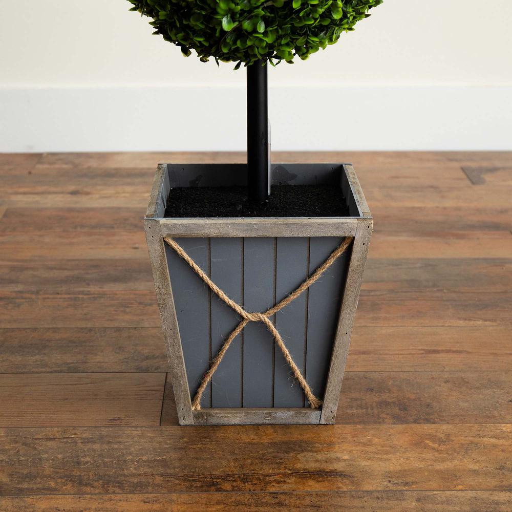 Ball Boxwood Topiary with LED Lights in Decorative Planter (Indoor/Outdoor). Picture 5