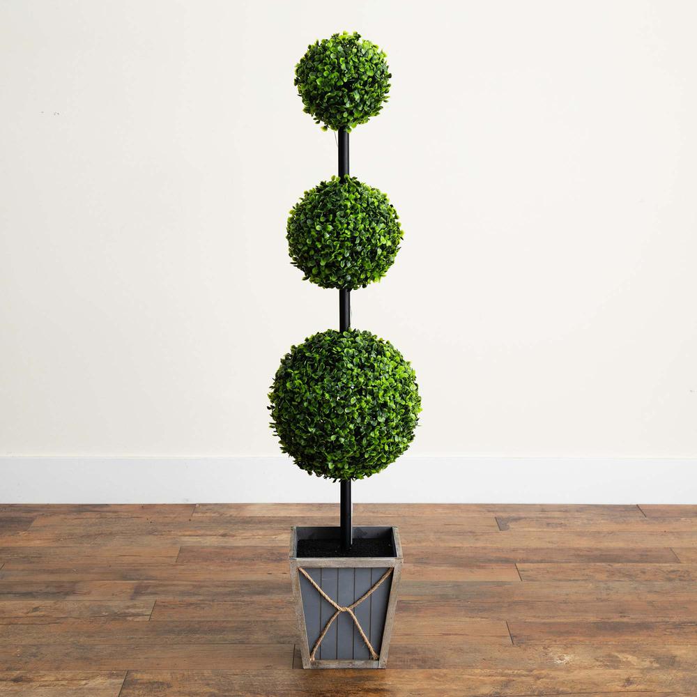 Ball Boxwood Topiary with LED Lights in Decorative Planter (Indoor/Outdoor). Picture 8