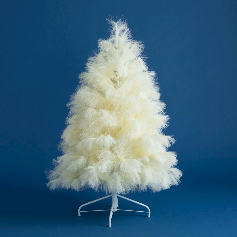 4ft. Artificial Off-White Pampas Grass Christmas Tree. Picture 11