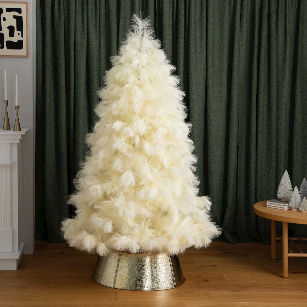 6ft. Artificial Off-White Pampas Grass Christmas Tree. Picture 6