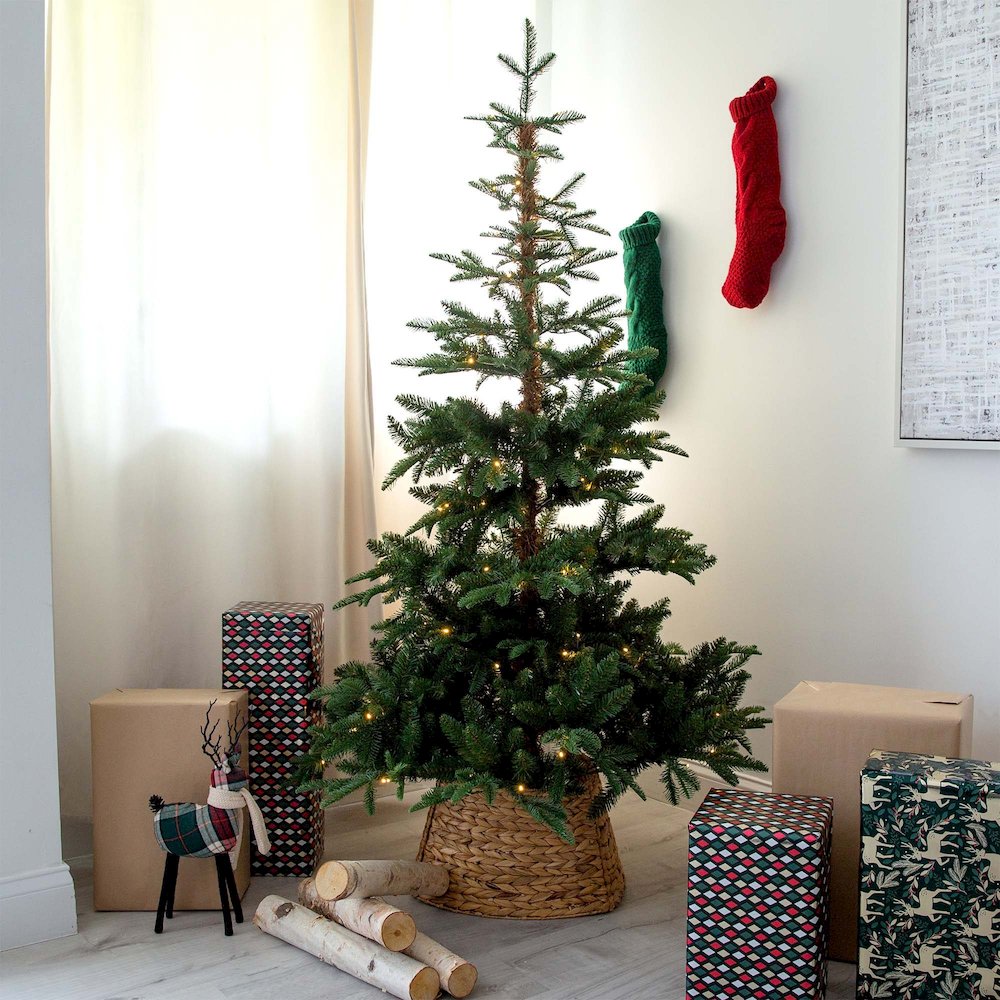 6ft. Pre-Lit Artificial Idaho Mixed Fir Christmas Tree. Picture 8